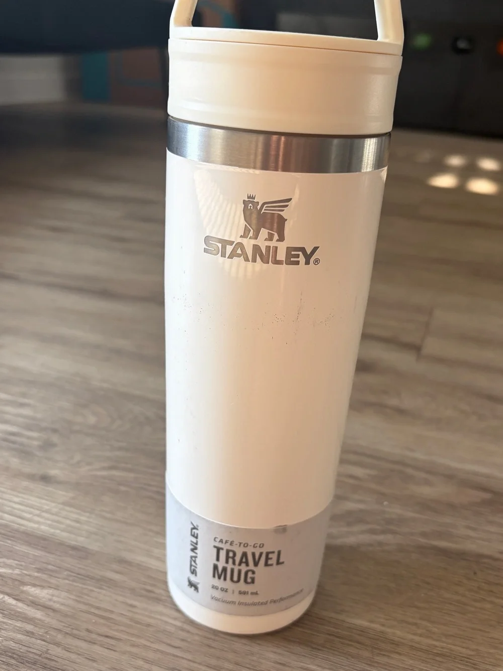 DAMAGED Stanley Cafe to go 20oz Insulated Travel Mug NWT - Picture 1 of 10